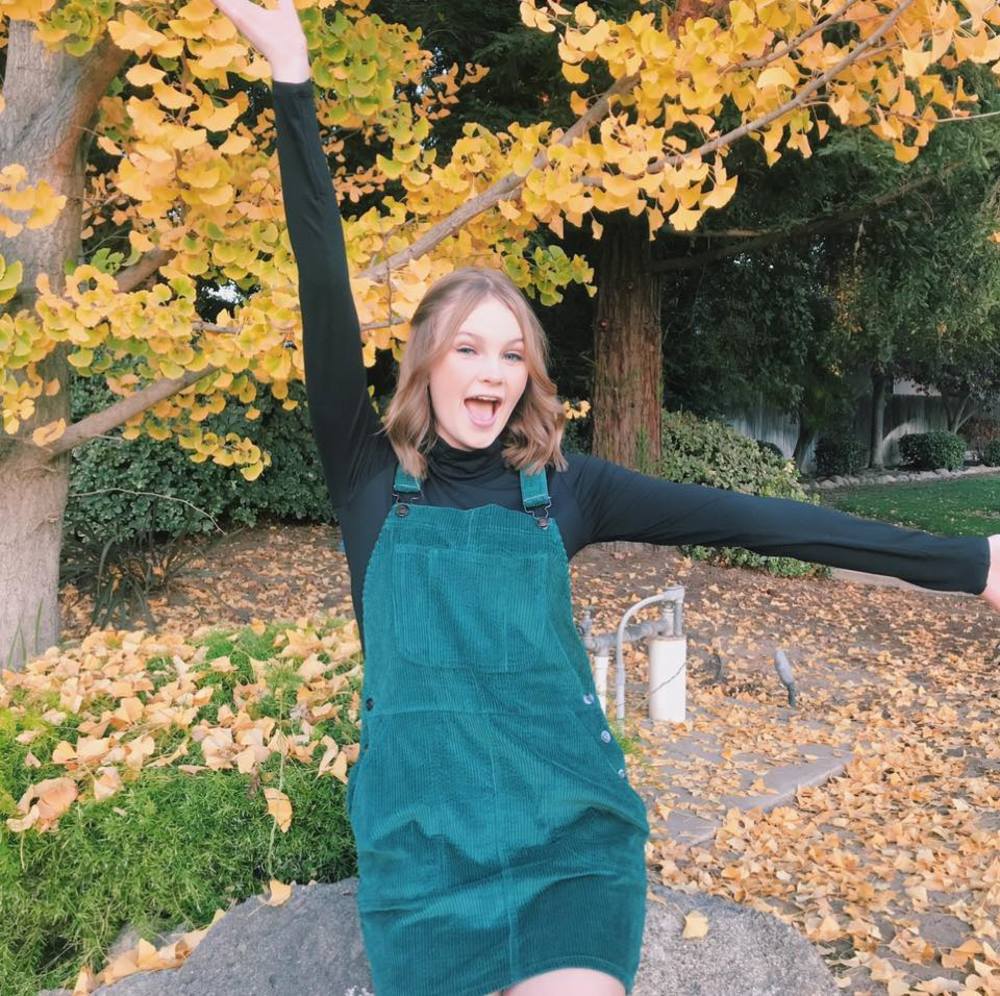 Meet your Posher, Hayley